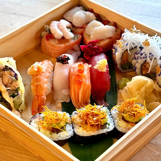 sushi-box-by-Tomoko